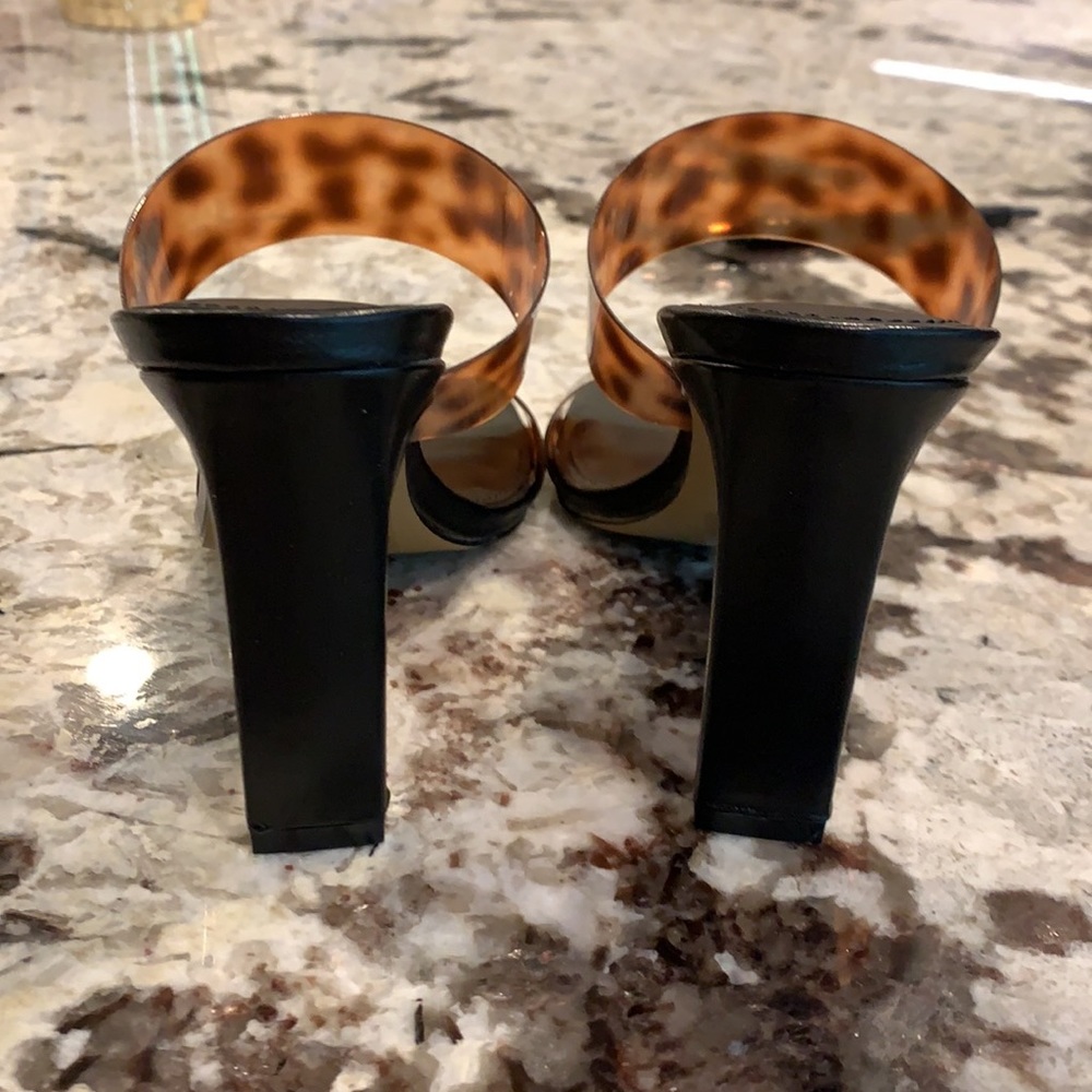 Square toe heels - Picture 3 of 5